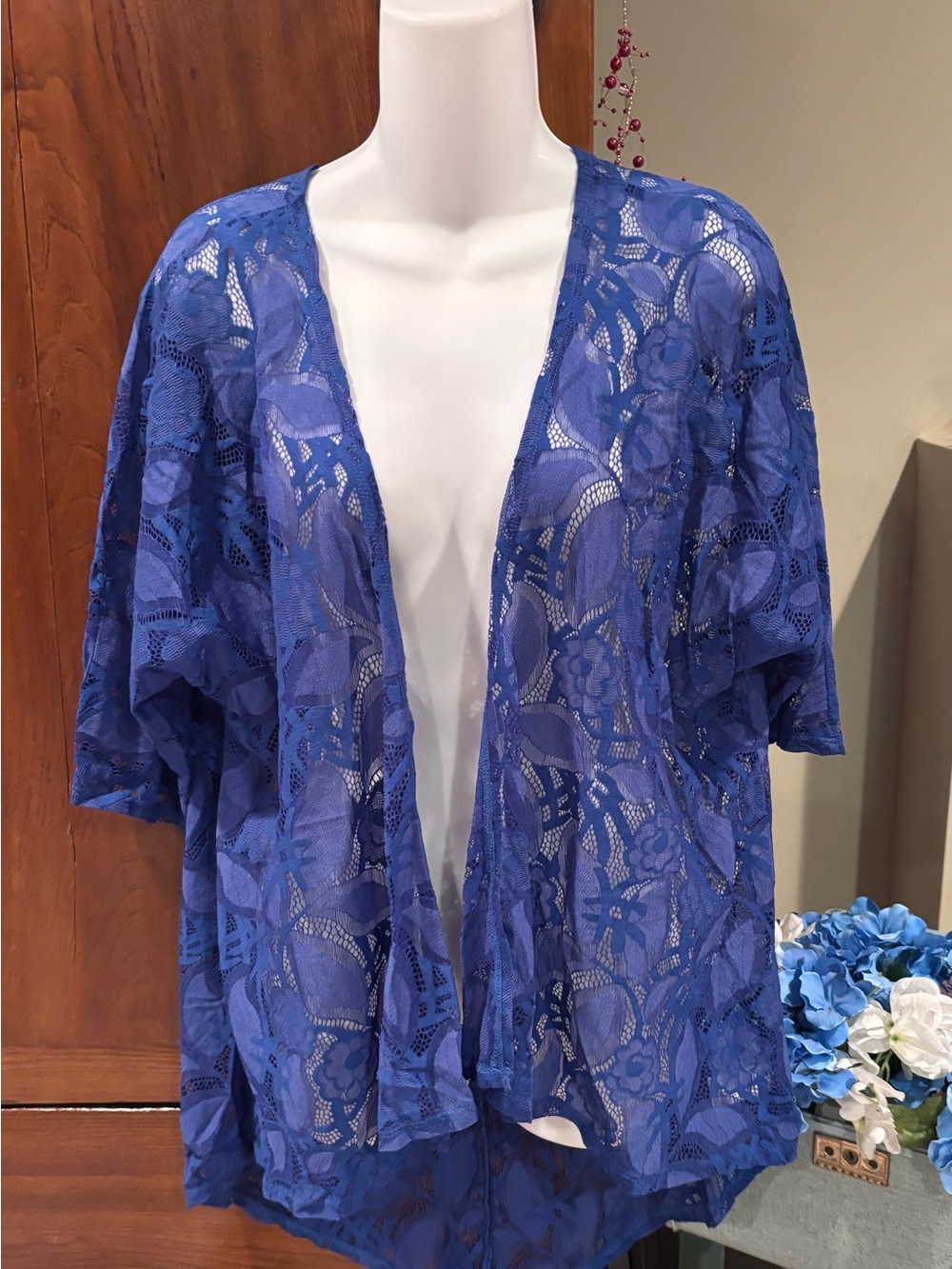LuLaRoe Cobalt Blue Floral Lace Kimono Wrap